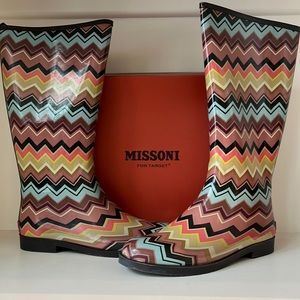 Missoni rain boots.